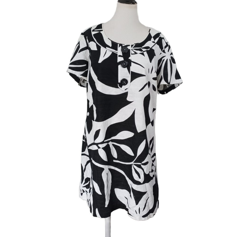 SIGNATURE BY ROBBIE BEE SHIFT DRESS SIZE 22W